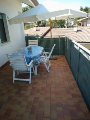 Comfy flat with balcony at 30metres from the beach Lido Di Venezia
